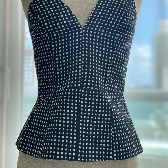 Top - Picture 2 of 2